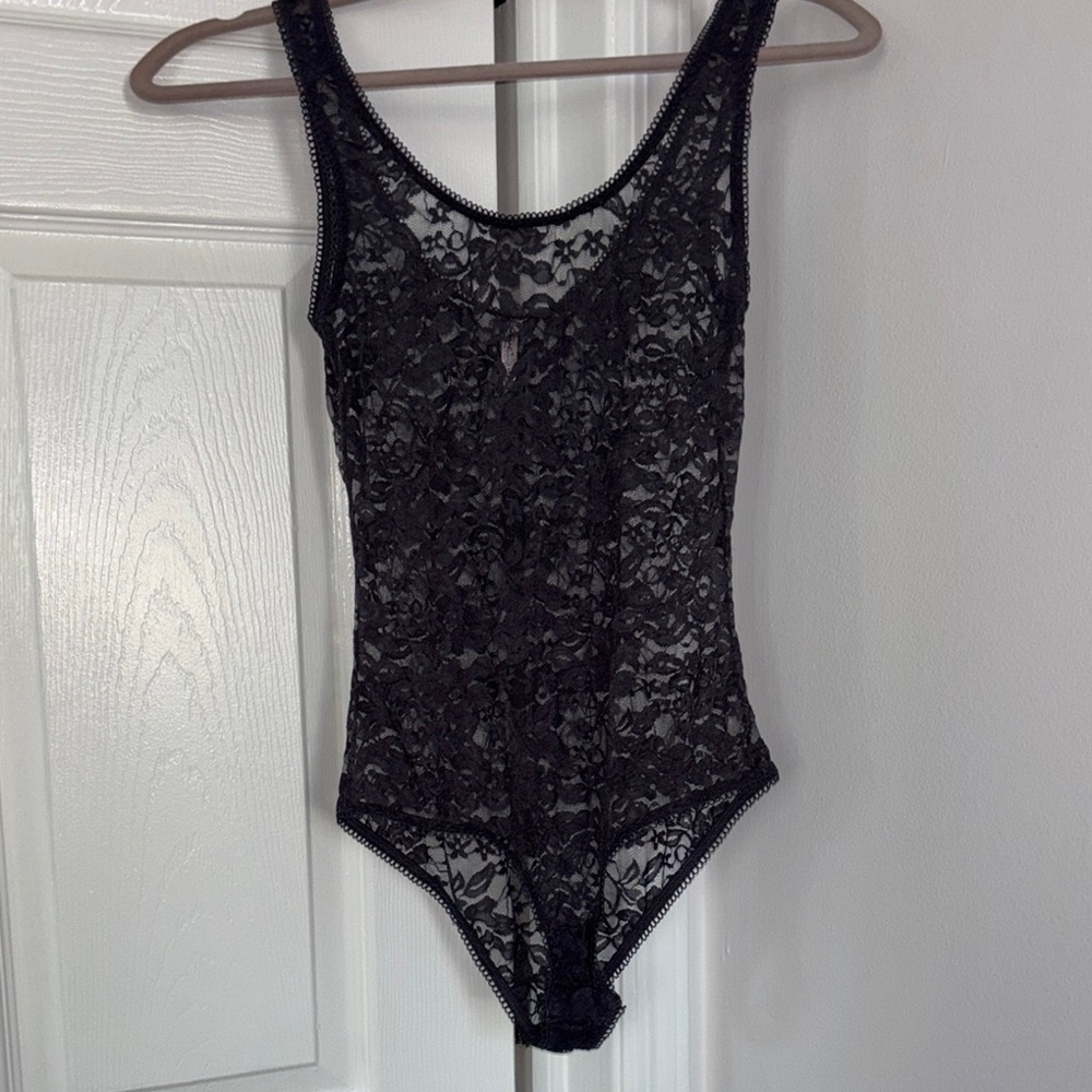 6/$28❗️Gray lace bodysuit